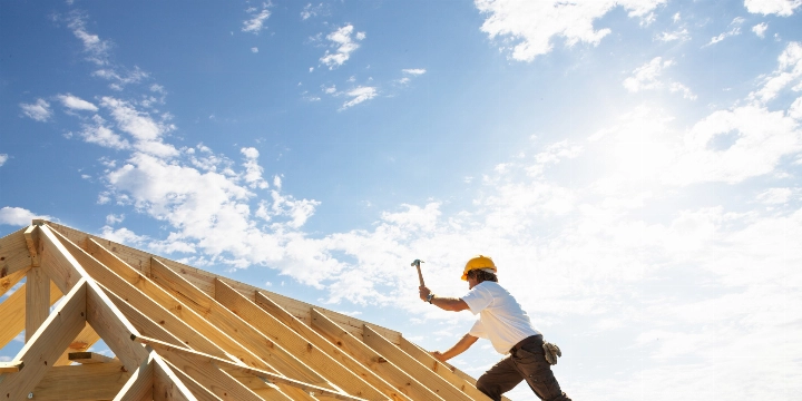 Exploring the Requirements for Nevada's C-15 Roofing Contractor License